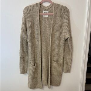 Abercrombie & Fitch Beige Knit Cardigan